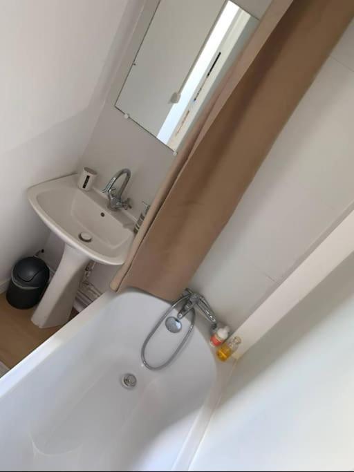 1 Gare Et Colisee A 100m Apartment *